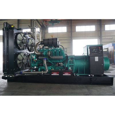 1000kw南通股份柴油發電機組-南通股份12缸柴油機TCR1000柴油發電機組,缸徑/行程：138/165mm,柴油發電機組水冷發動機功率1100KW,柴油發電機組配套馬拉松斯坦福發電機。廠價直銷歡迎選購：13773399855。